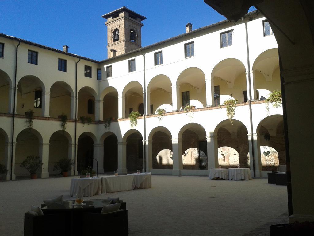 Relais Fontevivo Hotel Exterior photo