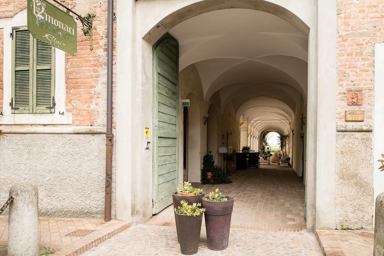 Relais Fontevivo Hotel Exterior photo